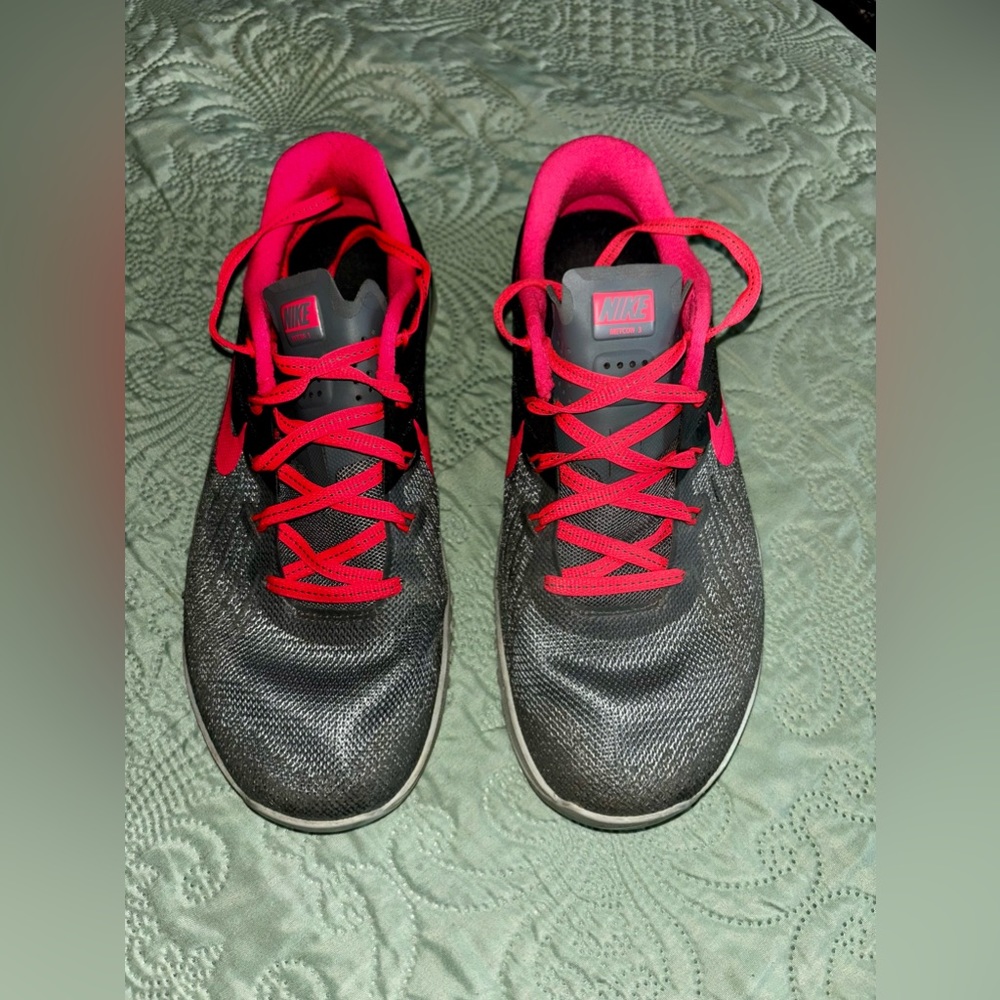 Nike Women's Black and Hot Pink Sneakers - Picture 2 of 6